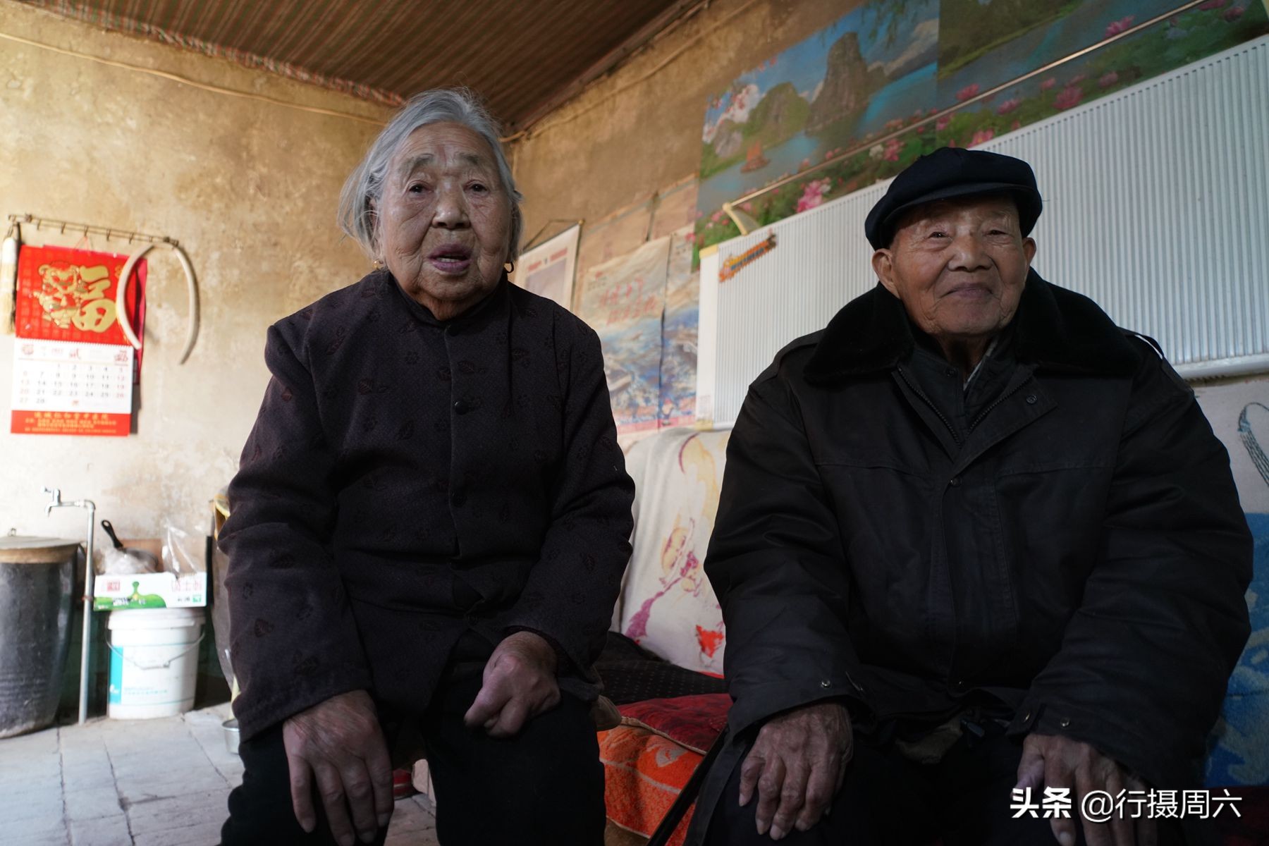 102岁寿星不养生，生活有3个特点，92岁老伴说是啥