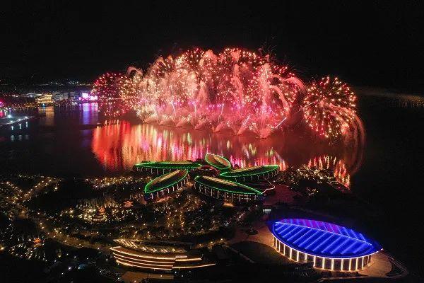上海烟花表演2023（上海新年烟花秀地点）