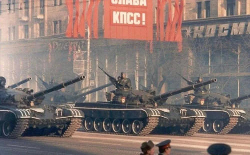 苏联怎么做才能赢得“冷战”？