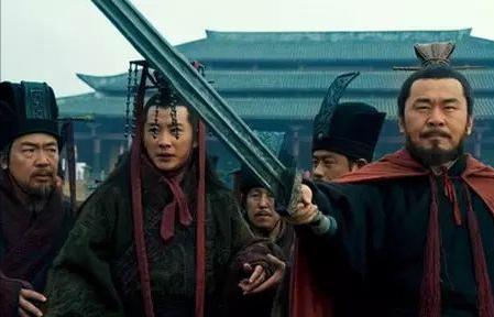 如果刘备统一天下,他会把汉室还给汉献帝吗？