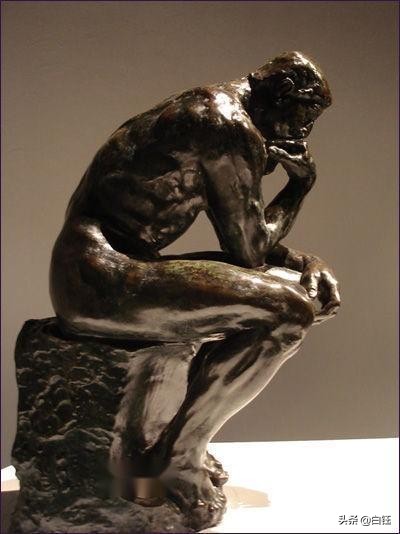雕塑家罗丹的作品《巴尔扎克像》在艺术史中的地位为何那么高？