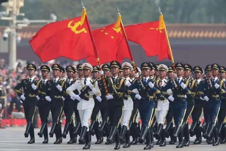 中国人民解放军编制(中国人民解放军编制：军、师、旅、团、营、连、排、班各有多少人)