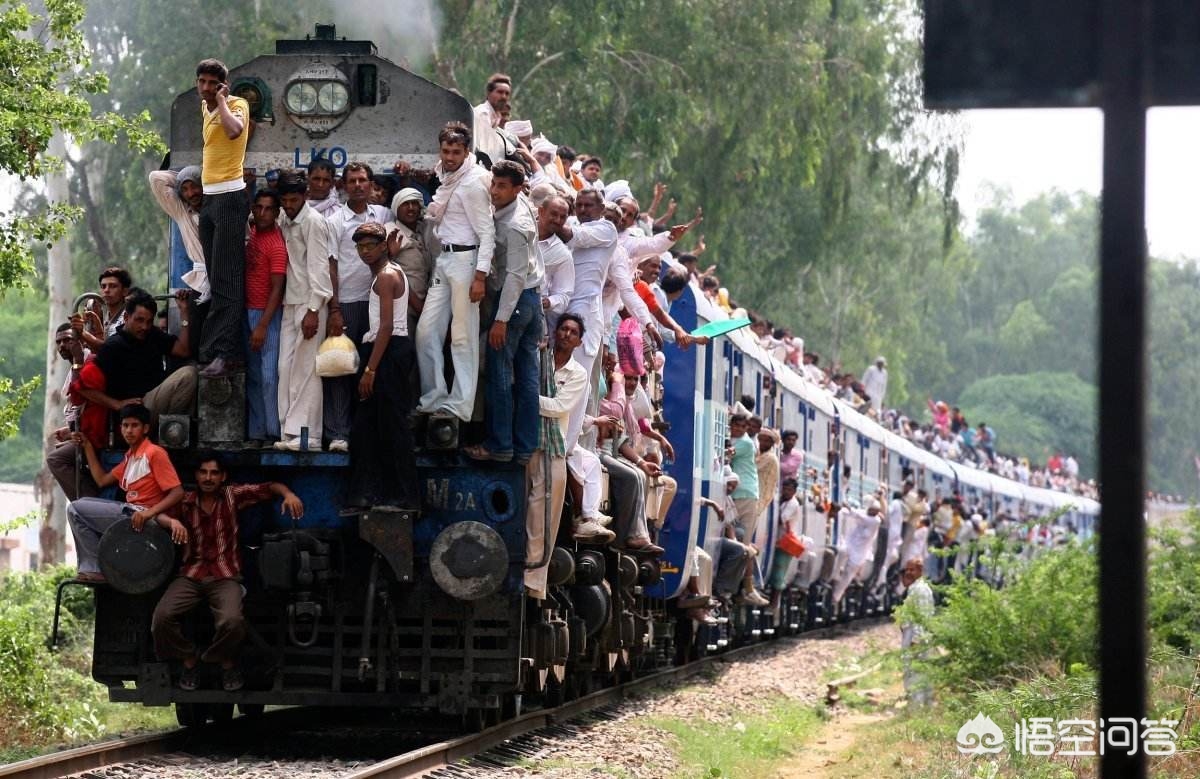 在印度坐火车是一种什么体验？