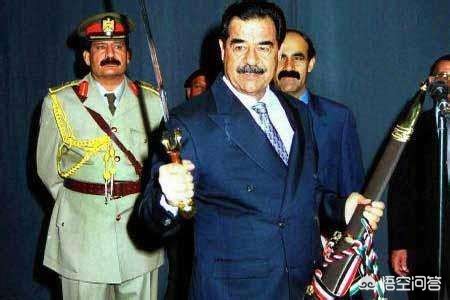 当年卡扎菲的女儿为什么要为萨达姆辩护呢？