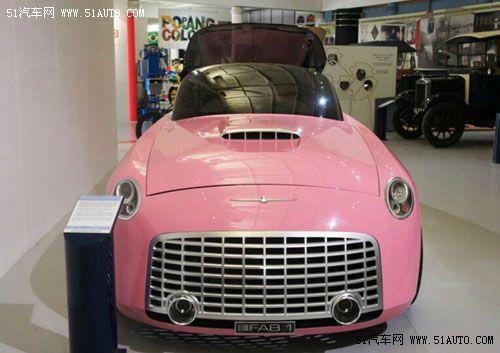 福特fab1(车身总长8.5米 六轮粉色福特雷鸟FAB1你见过吗？)