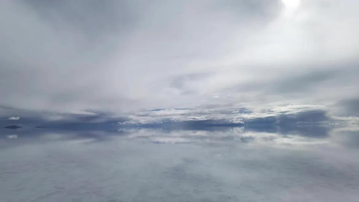玻利维亚天空之境(世界上最美的盐湖之一，玻利维亚的天空之境)