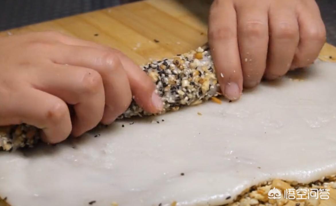 双河凉糕的制作方法(如何手工制作凉糕？)