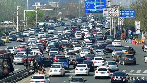 如果中国以后高速都不收费了，那会变成什么样？
