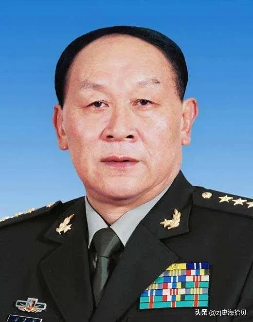 南京军区历任司令员，他们都是什么军衔，谁发展的最好？