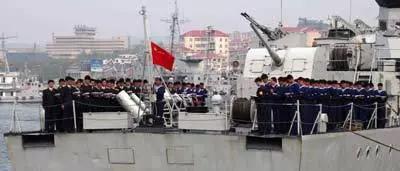 海军361潜艇事件(15年前惨痛的361号潜艇事故：中国海军的“黑色星期三”)