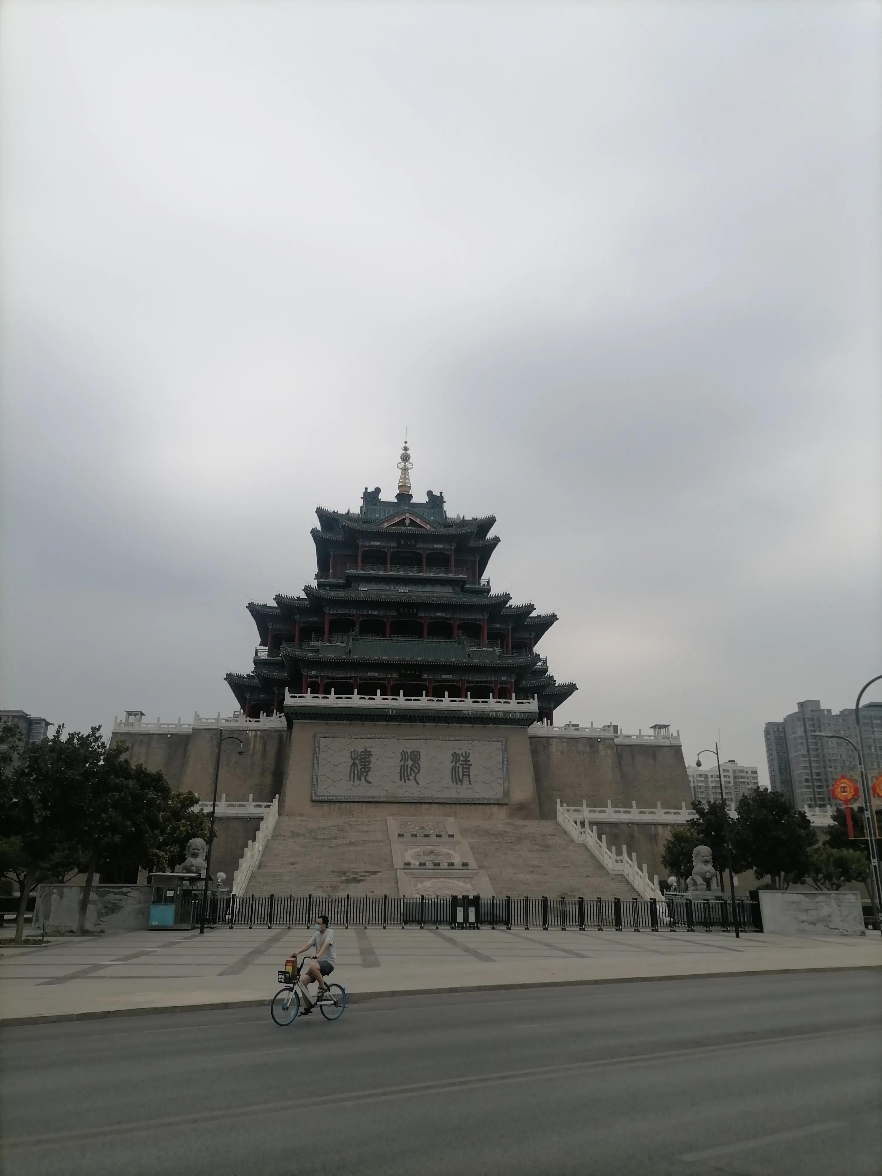 秦咸阳城遗址是中国封建王朝最大古都遗址之一，属西安还是咸阳？