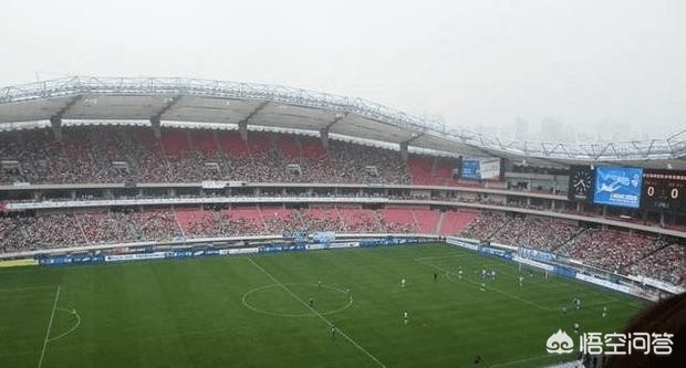 中国专业足球场(中国有几个专业的足球场？)