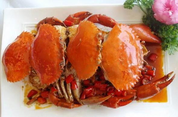 螃蟹的洗法(螃蟹蒸多久可以吃，清蒸螃蟹的做法和步骤)