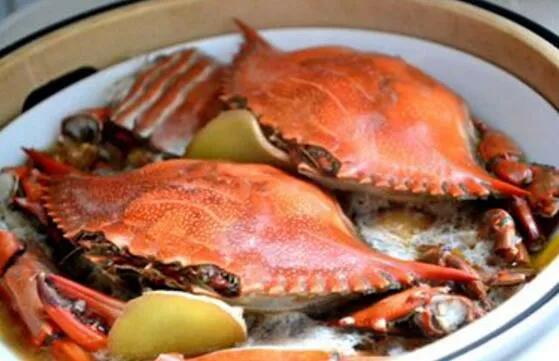 螃蟹的洗法(螃蟹蒸多久可以吃，清蒸螃蟹的做法和步骤)