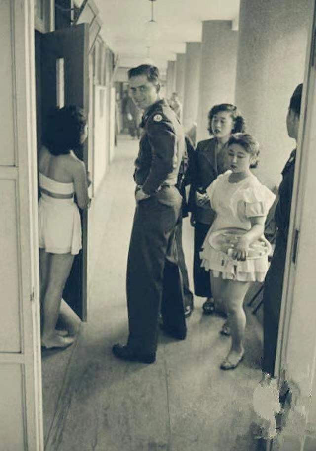 性奴隶(日本年轻女子充当美国大兵的“性奴隶”，引发美军家属的集体抗议)