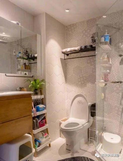 卫生间装修用玻璃房还是浴帘？