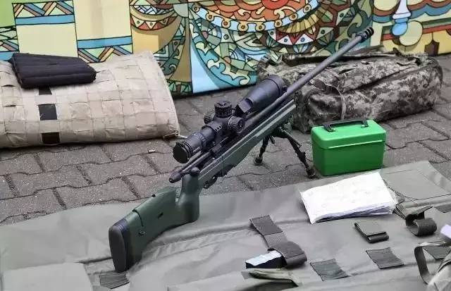 trg21(芬兰之光：沙科TRG狙击步枪)