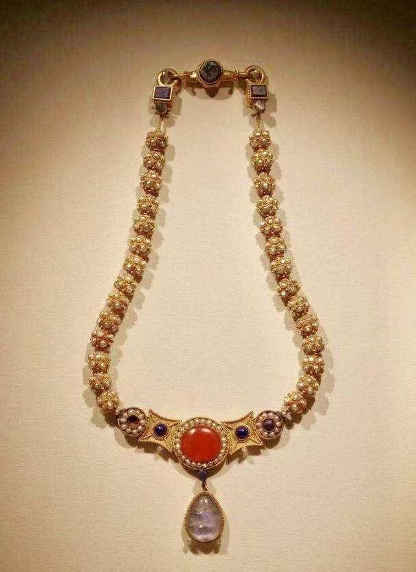 李静训(李静训墓出土一条最美的项链，堪称无价宝，如今收藏在国家博物馆)