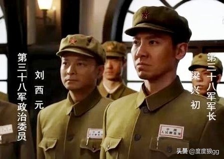 徐斌州(《跨过鸭绿江》电视剧中戴墨镜的将领是谁？)