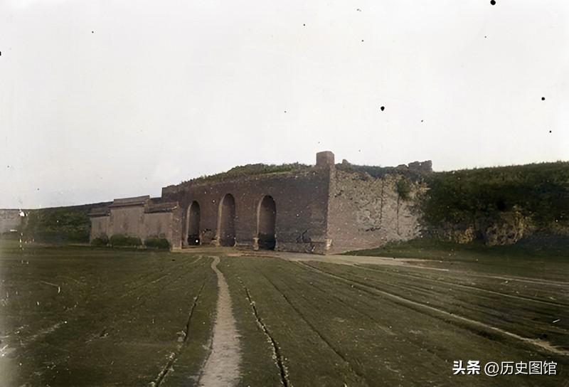 西安老式建筑(老照片：100多年前的西安，有些老建筑消失了，连西安人都没见过)