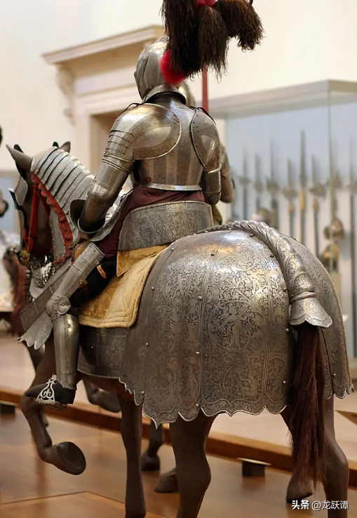 西欧中世纪骑士的产生(中世纪的西欧国家，贵族子弟成为骑士，骑士制如何从辉煌走向没落)
