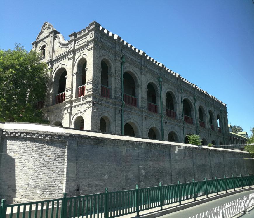 清陆军部和海军部旧址(清陆军部和海军部旧址古老但不出名，位于北京东四北大街的西侧)