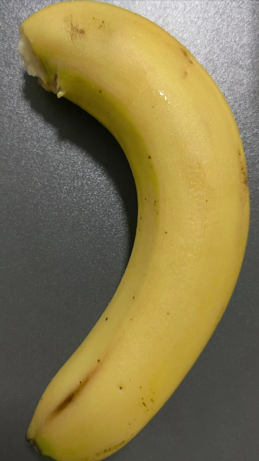 香蕉蜂蜜面膜(自制天然面膜：香蕉蜂蜜滋润面膜)