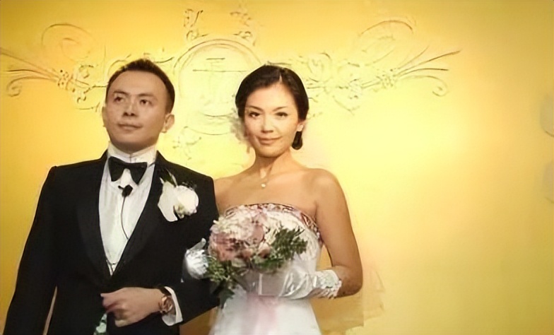 刘涛首次公开回应离婚：恭喜，她终于忍无可忍了 第23张